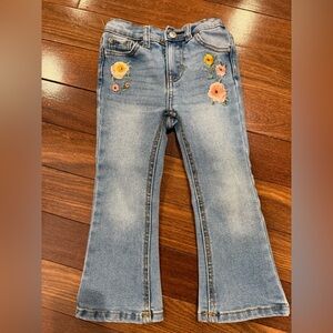 Wonder Nation Light Blue Floral Embroidered Flowers Girls Jeans 4T
